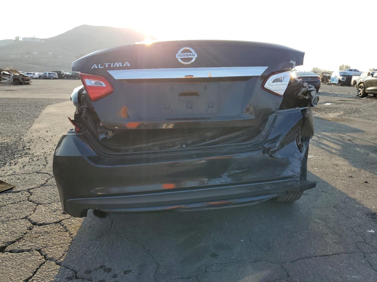 2017 NISSAN ALTIMA 2.5 - Image 6