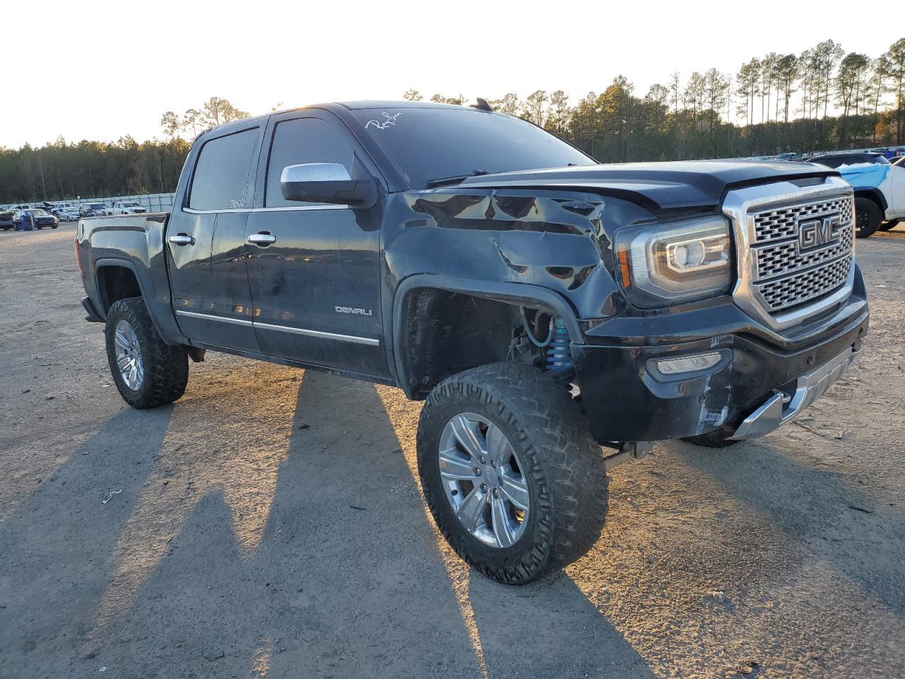 2017 GMC SIERRA K15 - Image 4