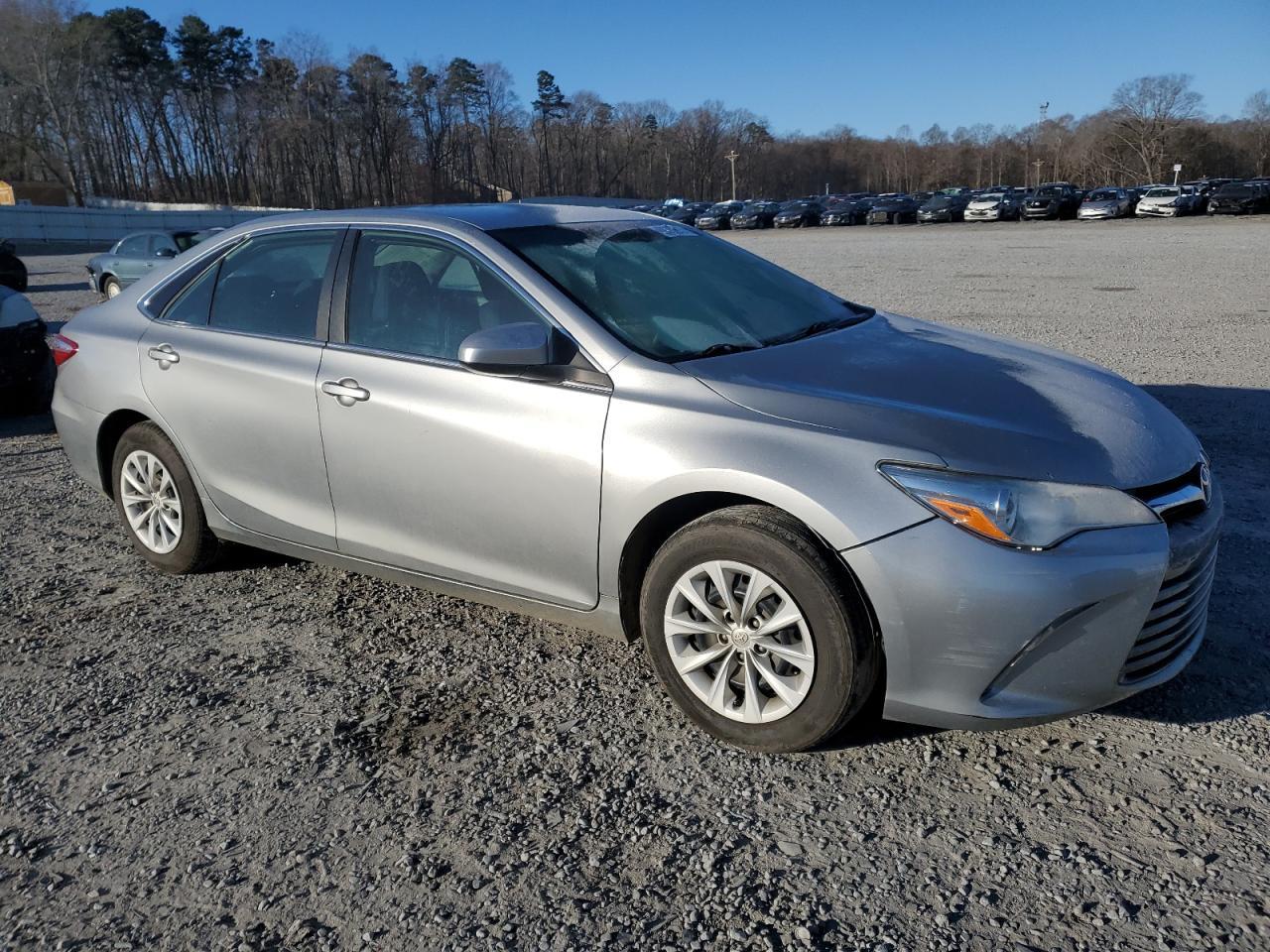 2017 TOYOTA CAMRY LE - Image 4
