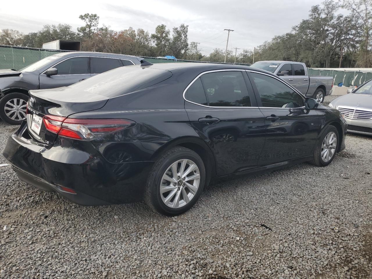2024 TOYOTA CAMRY LE - Image 3
