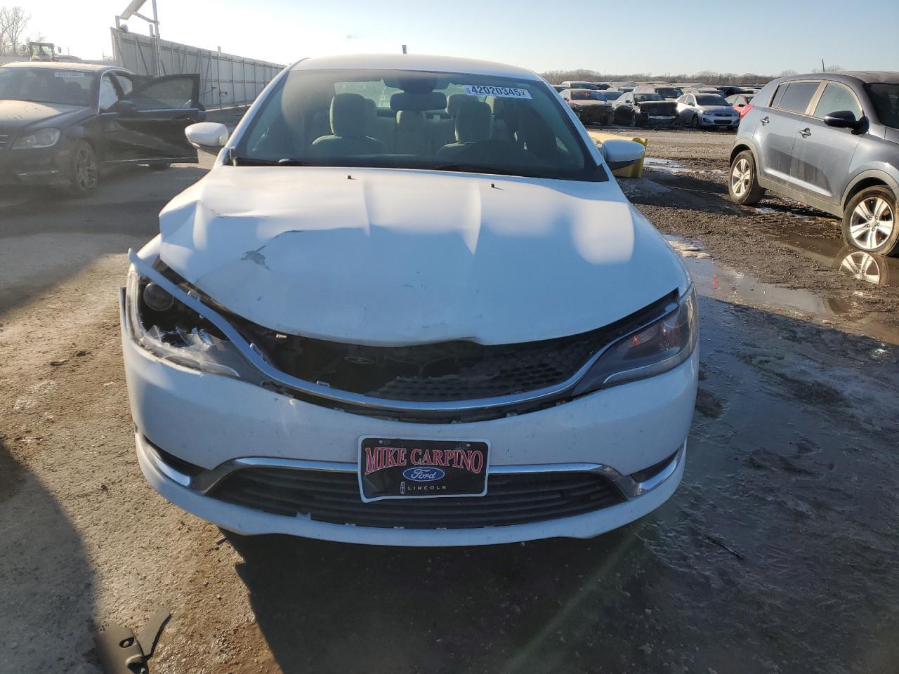 2015 CHRYSLER 200 LIMITE - Image 5