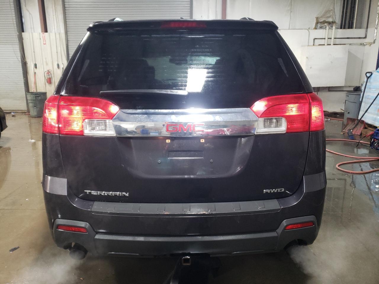 2013 GMC TERRAIN SL - Image 6