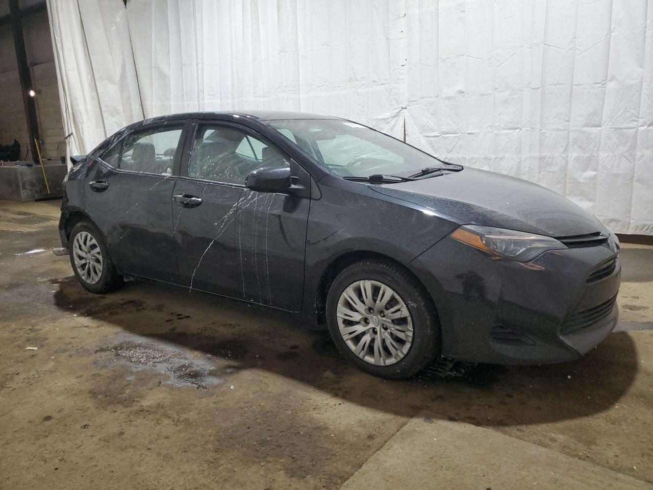 2018 TOYOTA COROLLA L - Image 4