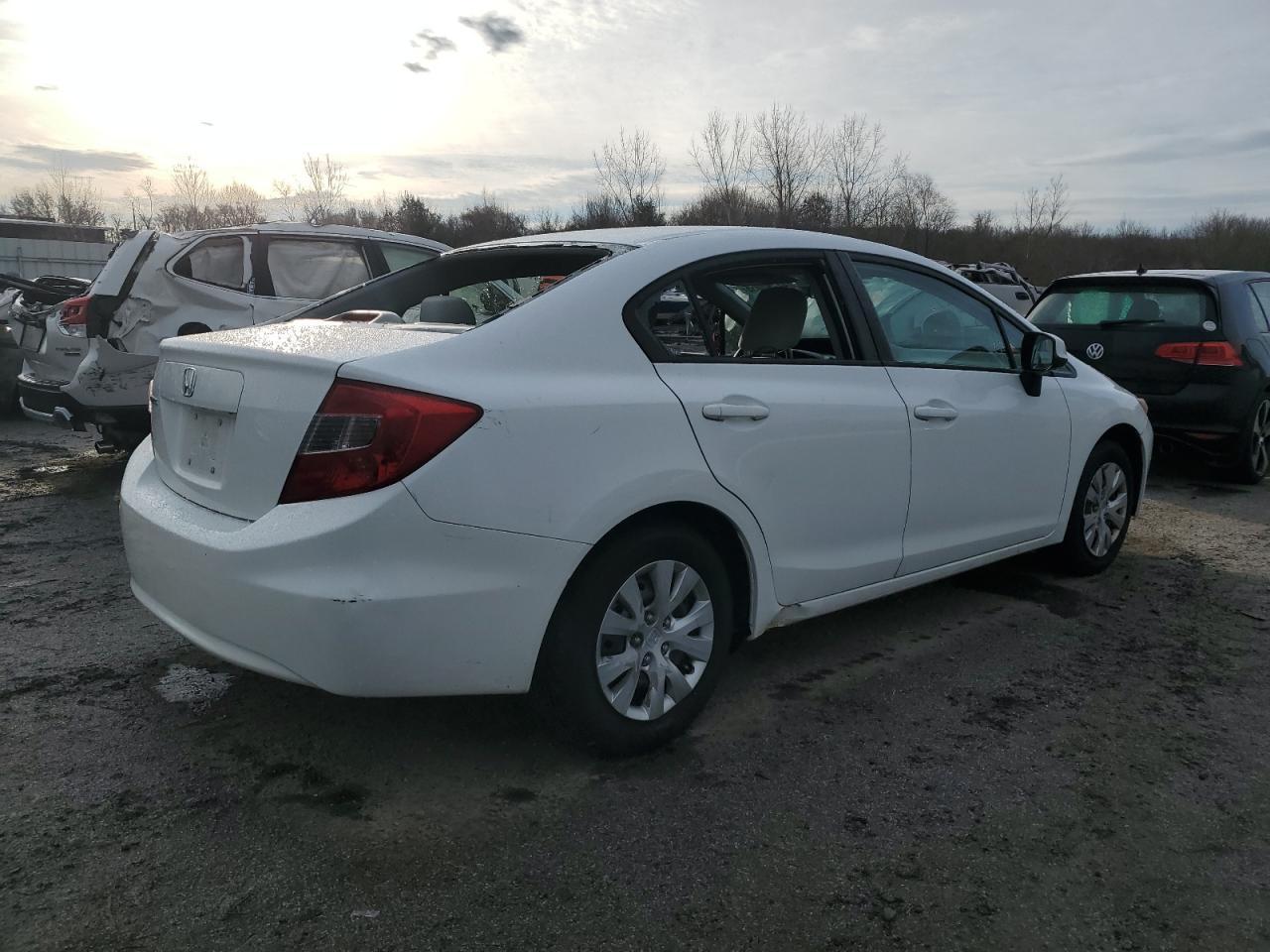 2012 HONDA CIVIC LX - Фото 3