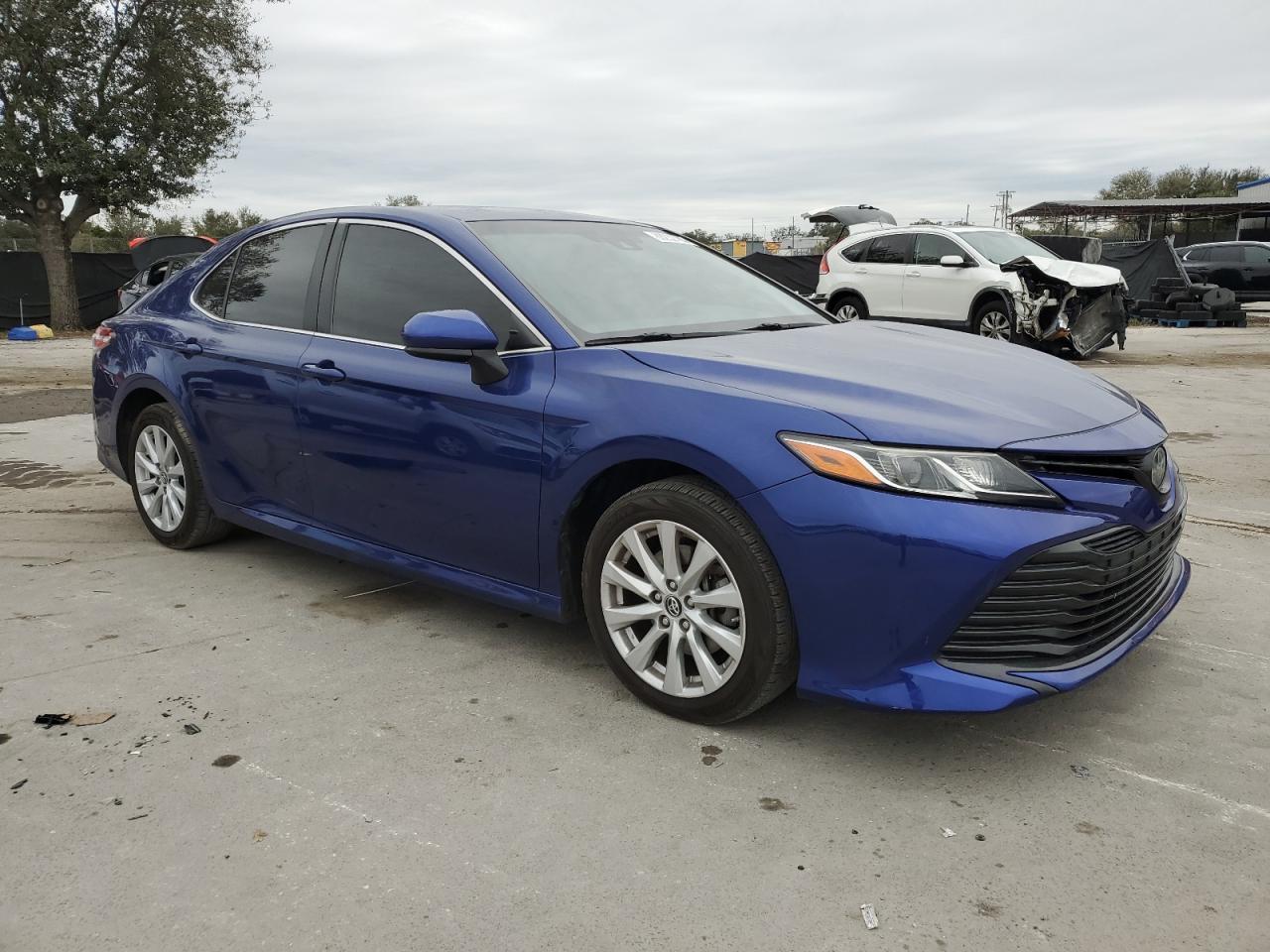 2018 TOYOTA CAMRY L - Фото 4