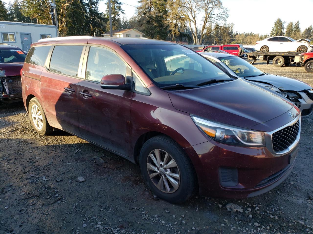 2016 KIA SEDONA LX - Фото 4