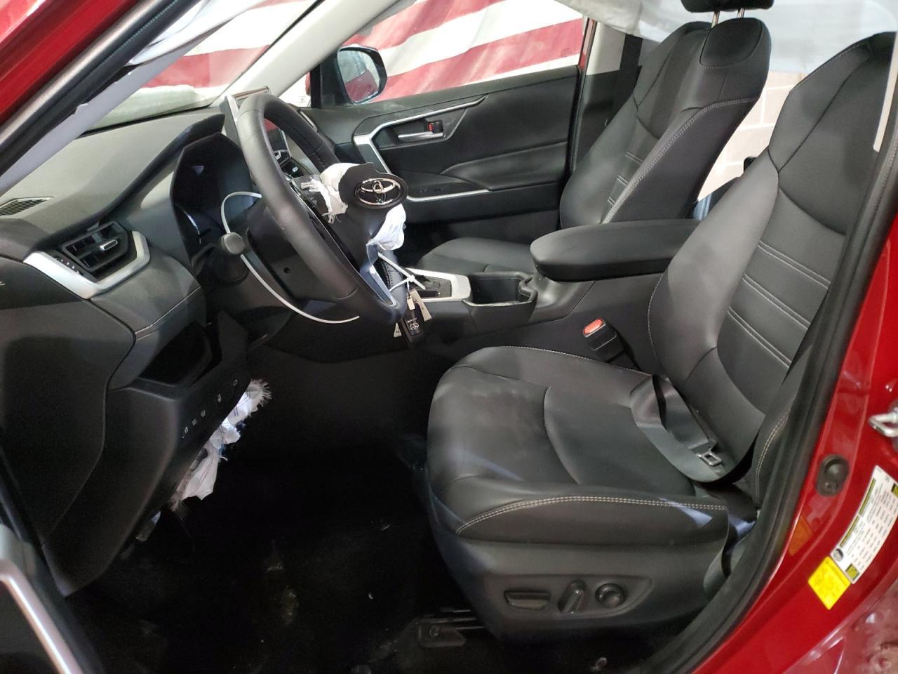 2024 TOYOTA RAV4 XLE P - Image 7