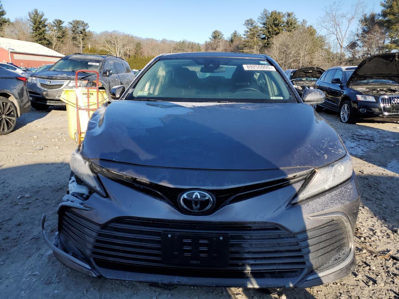 2024 TOYOTA CAMRY LE - Фото 5