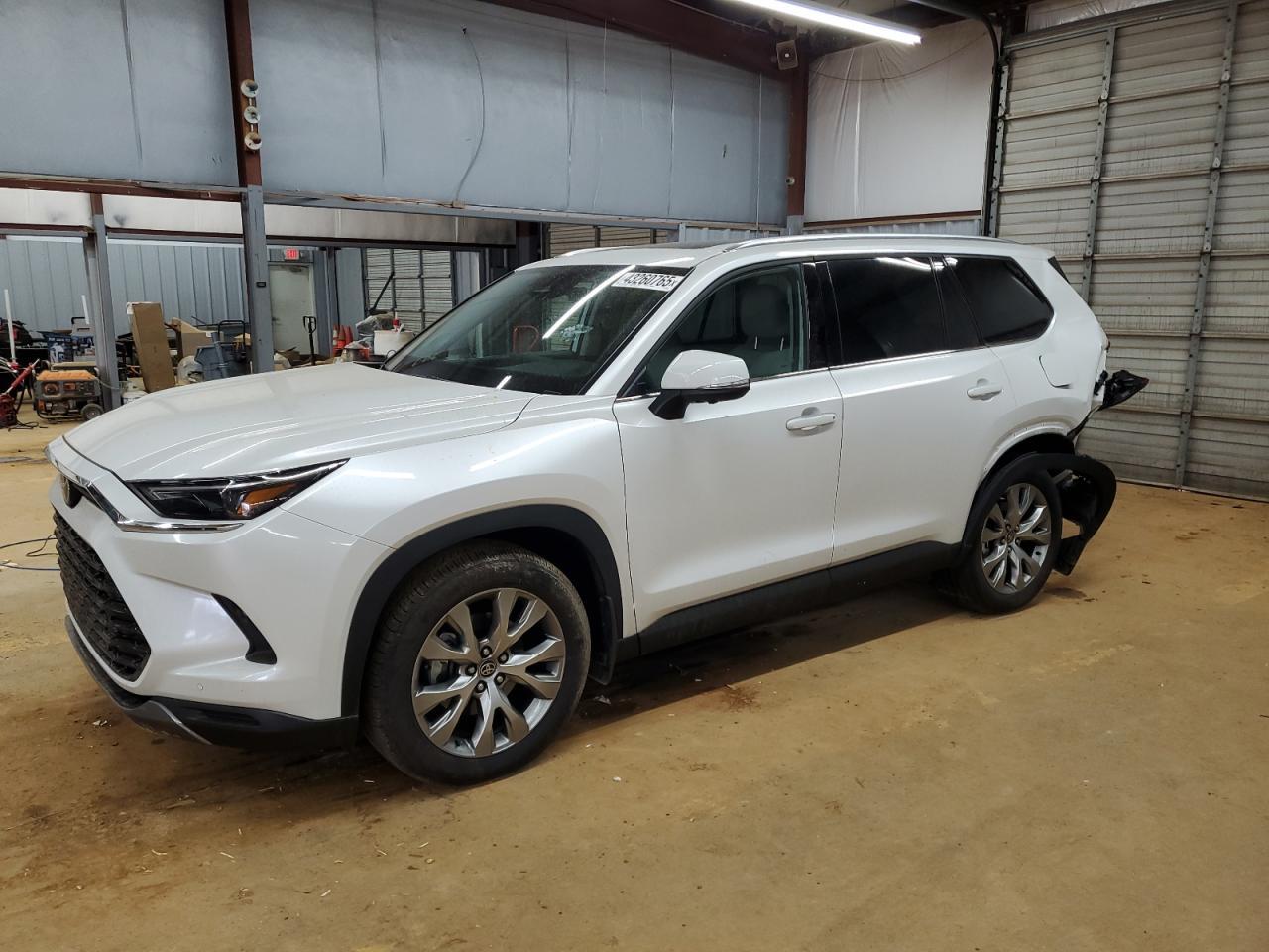 2024 TOYOTA GRAND HIGH