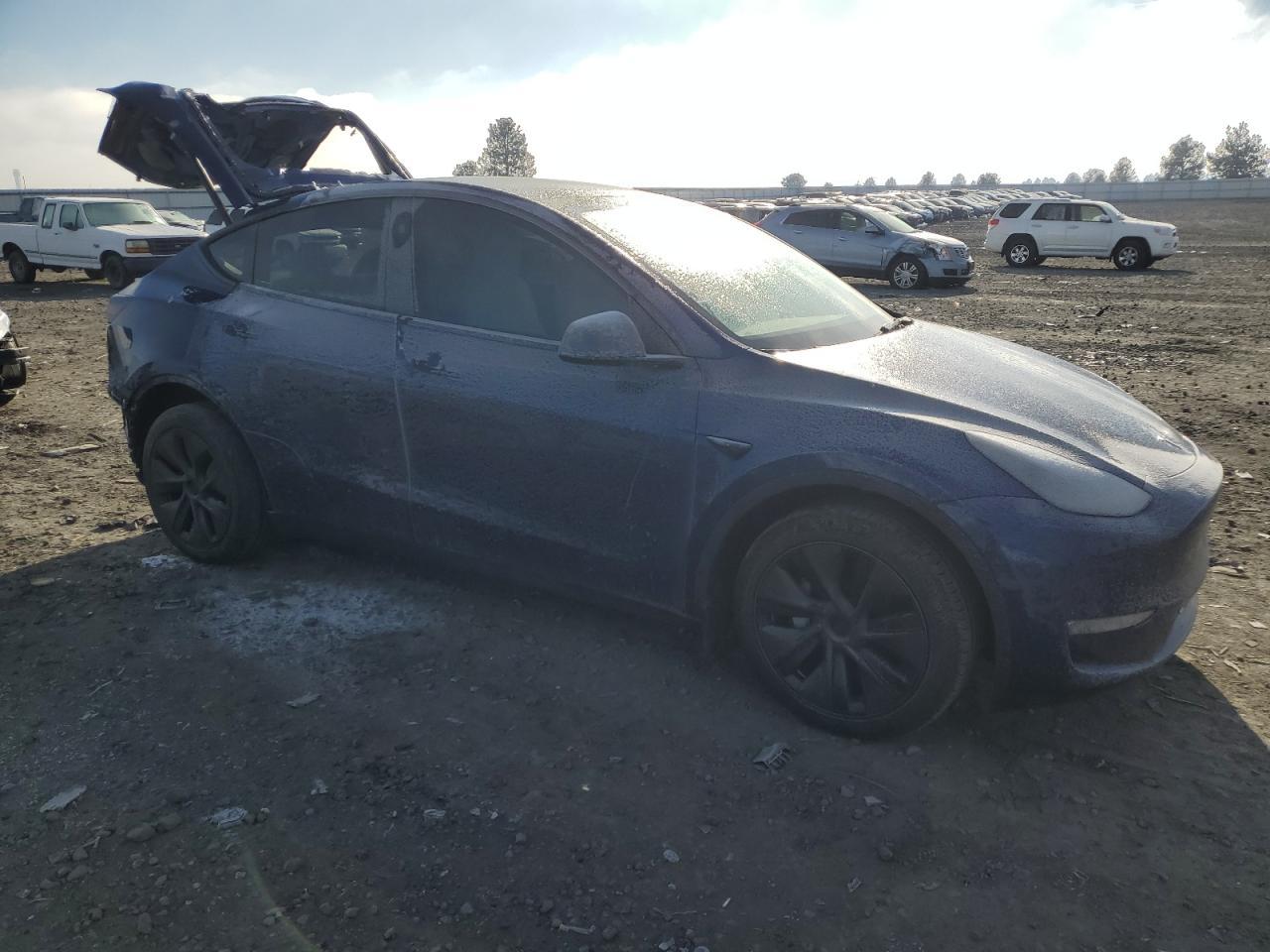 2024 TESLA MODEL Y - Image 4