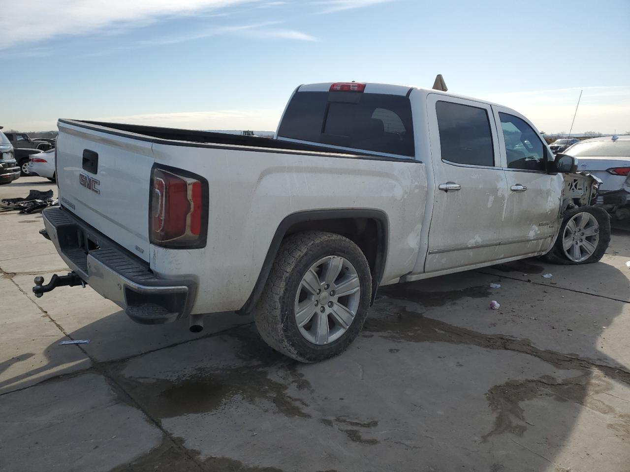 2018 GMC SIERRA K15 - Фото 3