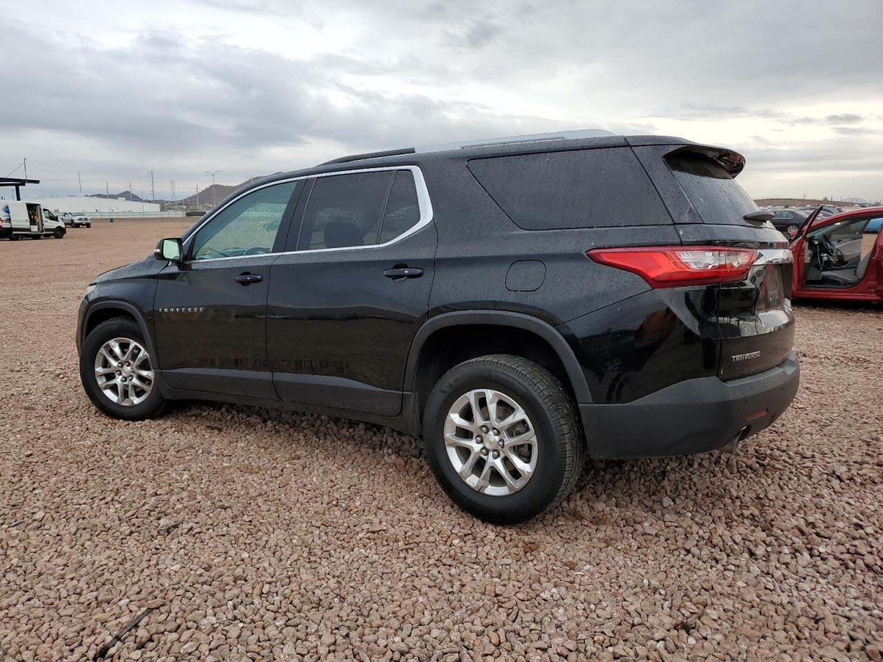 2018 CHEVROLET TRAVERSE L - Фото 2