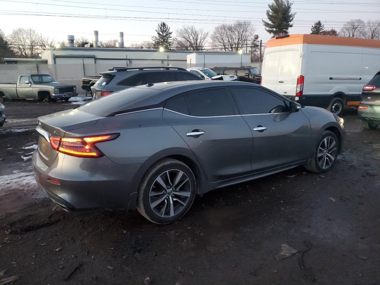 2019 NISSAN MAXIMA S - Image 3