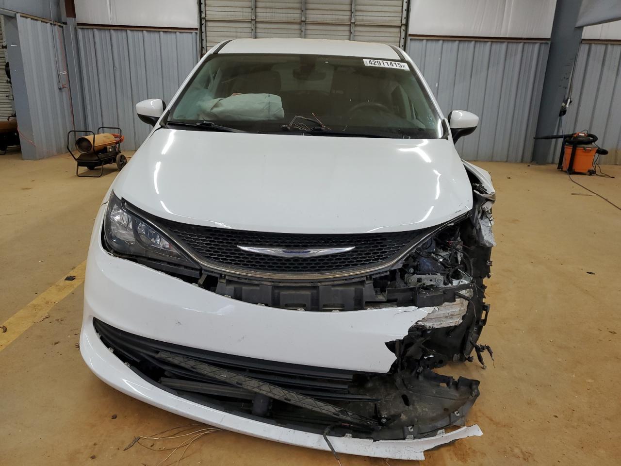 2017 CHRYSLER PACIFICA T - Image 5