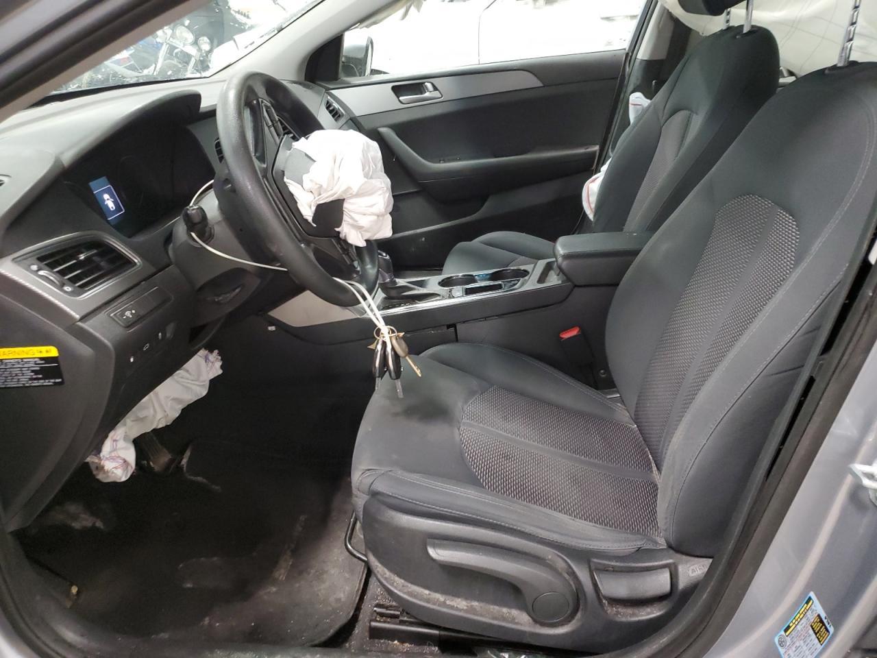 2017 HYUNDAI SONATA SE - Фото 7