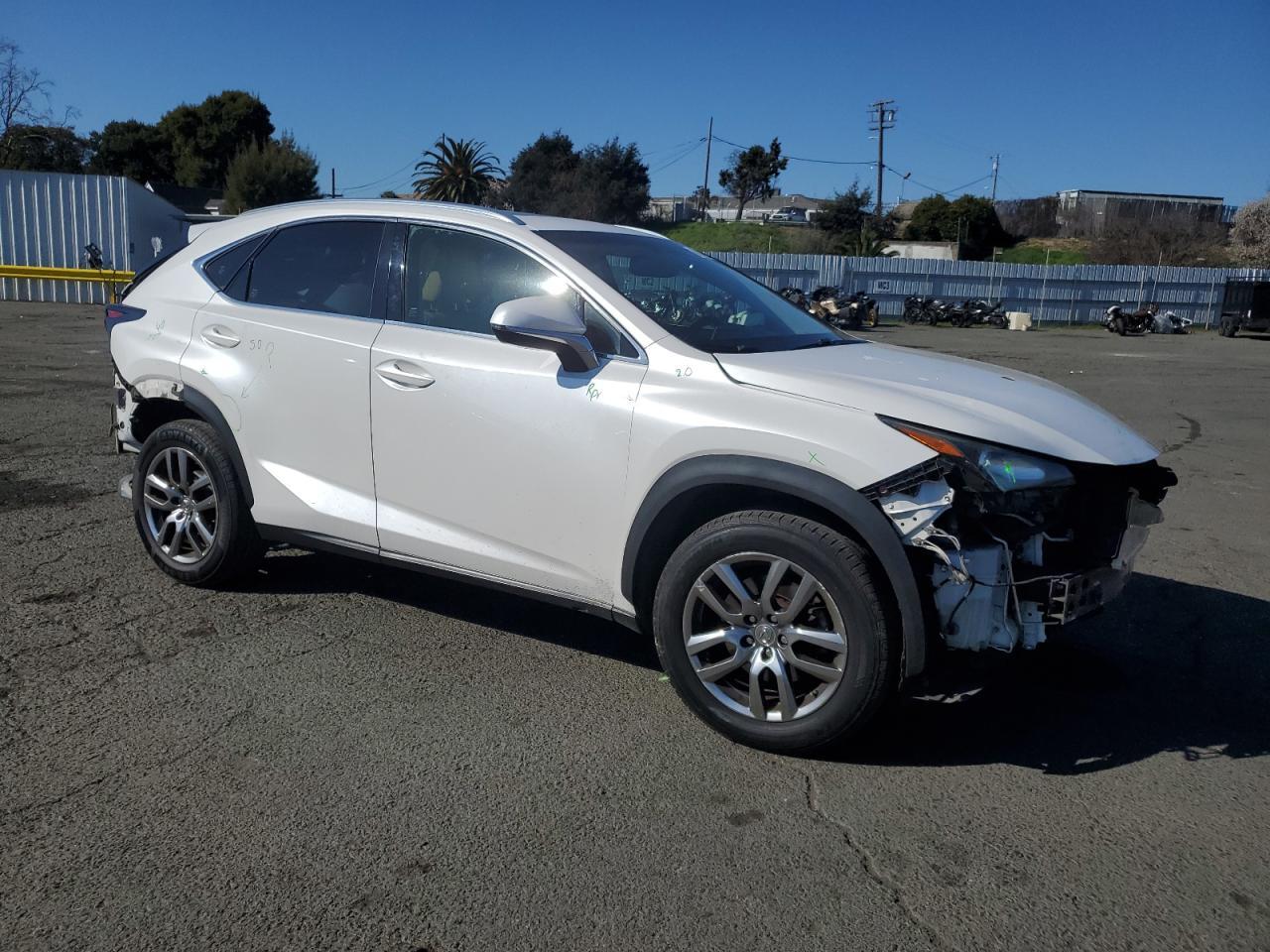 2016 LEXUS NX 200T BA - Image 4