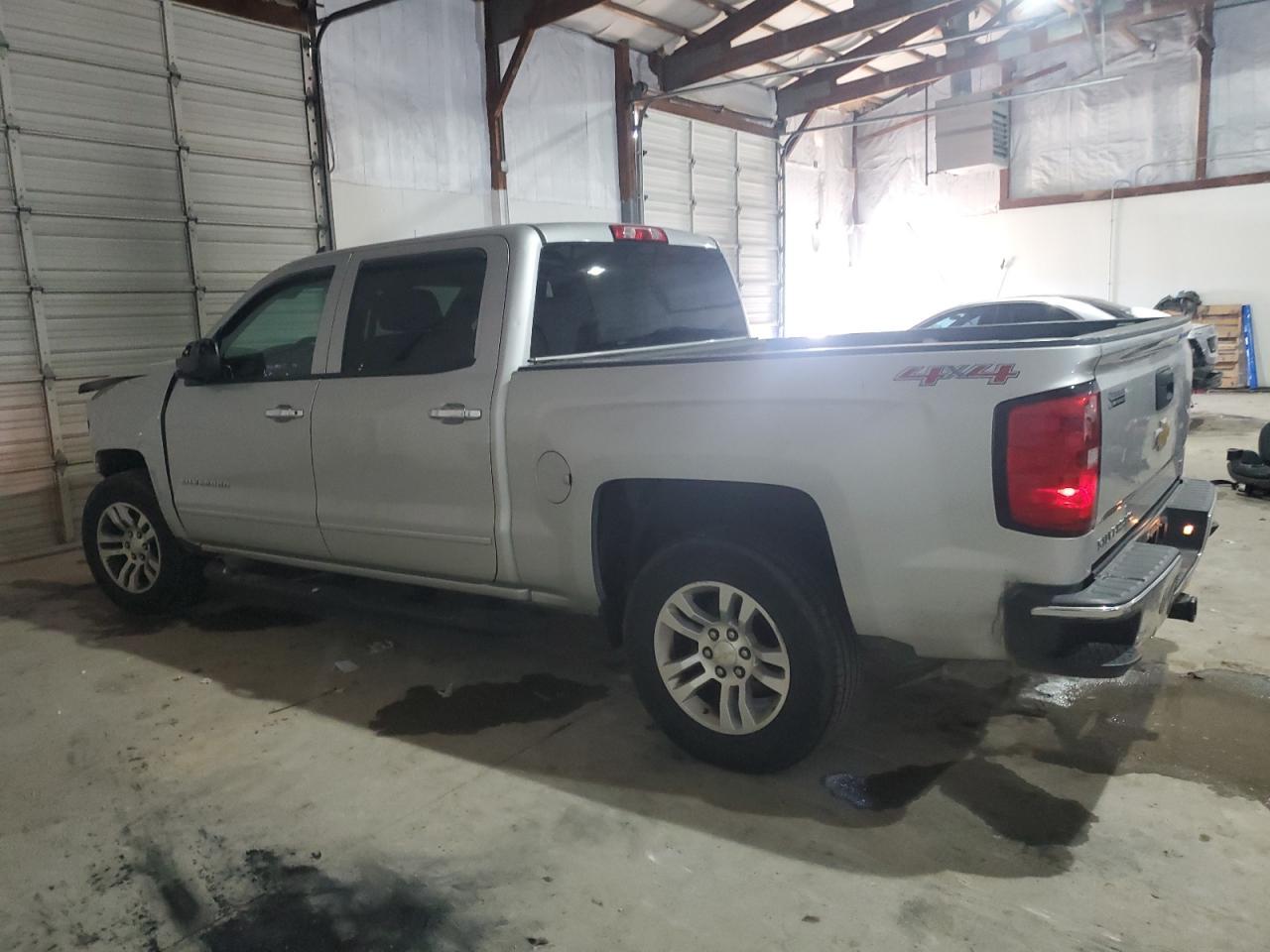 2015 CHEVROLET SILVERADO - Image 2