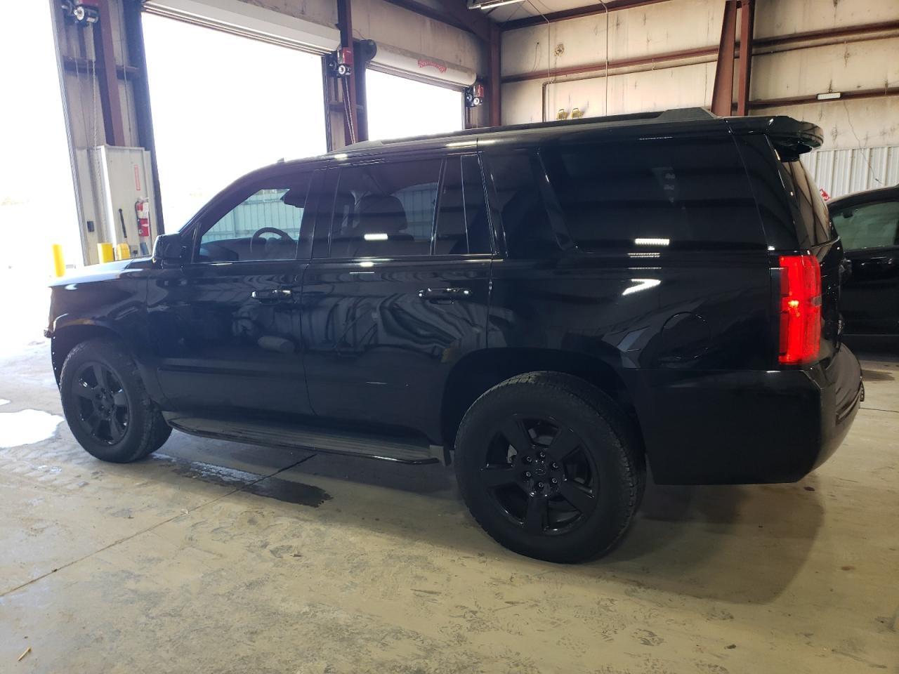 2015 CHEVROLET TAHOE K150 - Фото 2