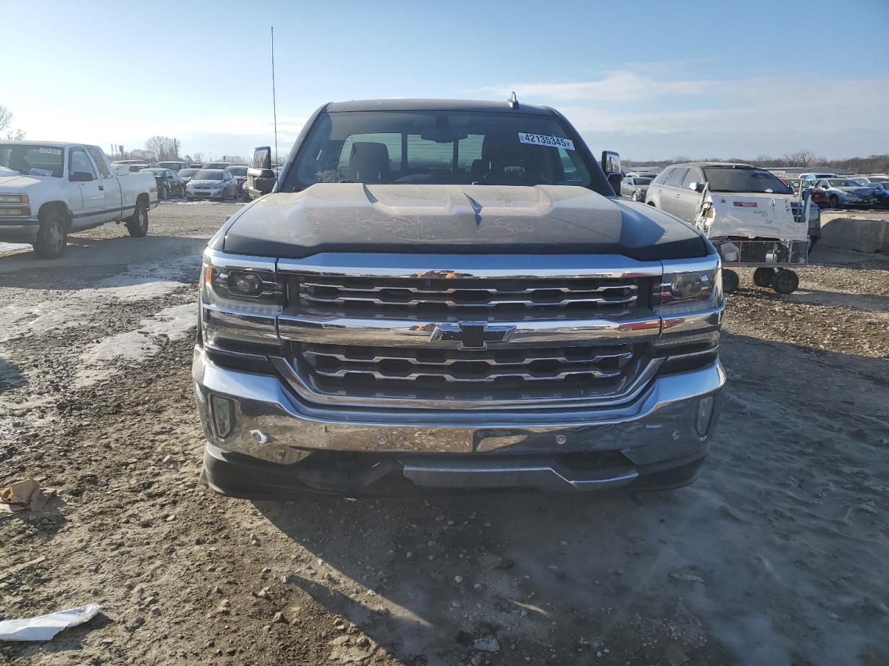 2017 CHEVROLET SILVERADO - Image 5