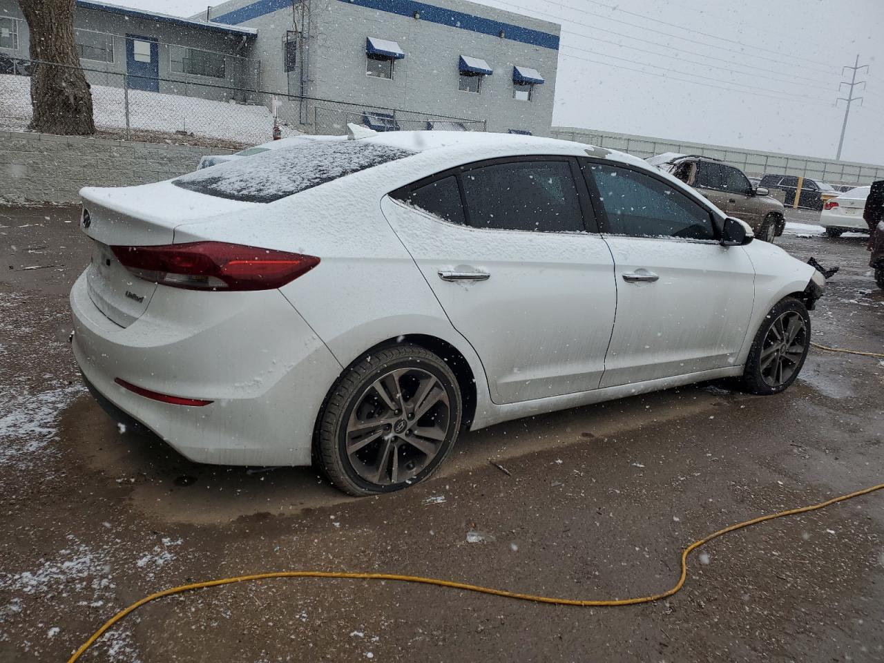 2017 HYUNDAI ELANTRA SE - Фото 3