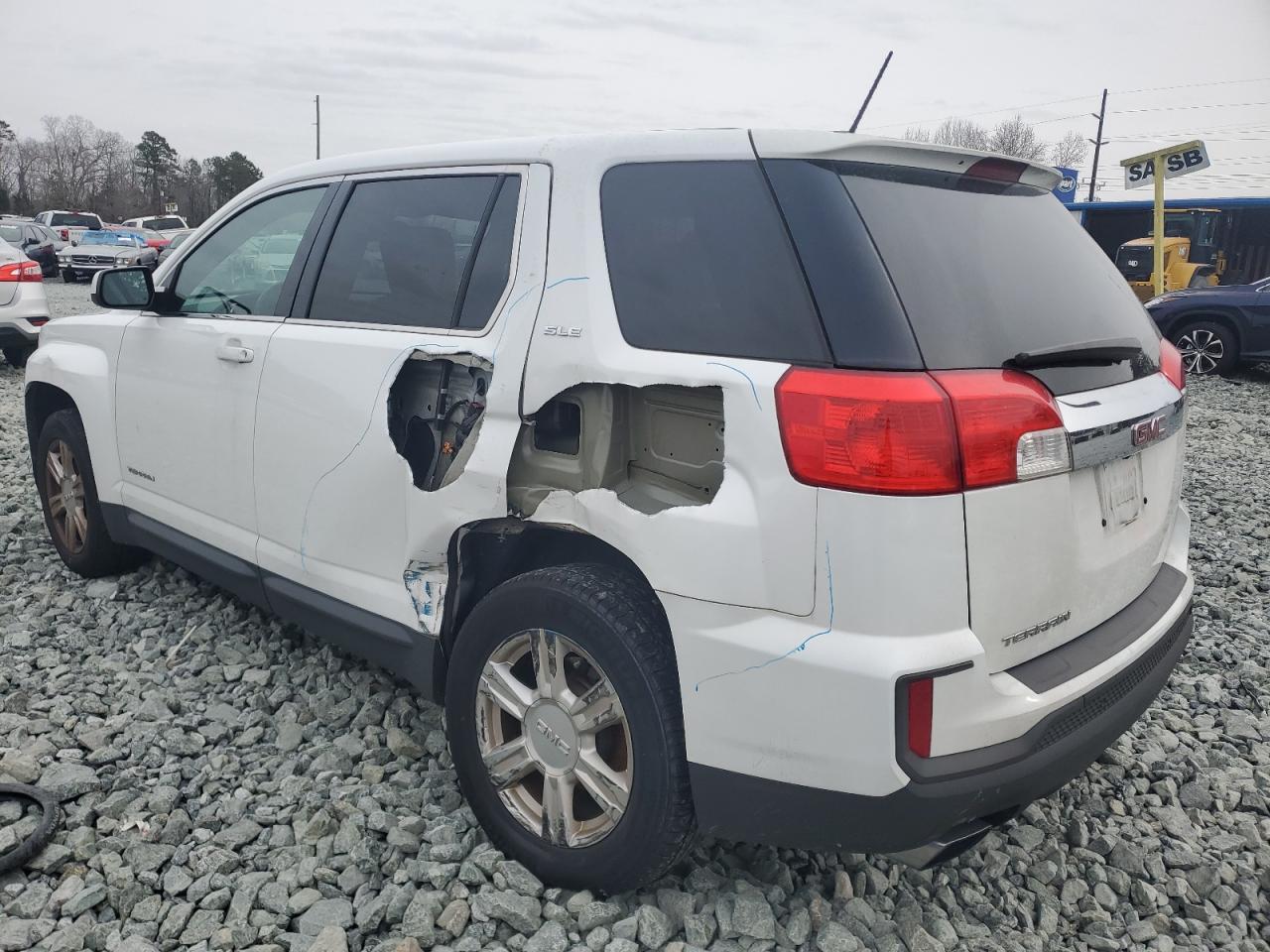 2016 GMC TERRAIN SL - Image 2