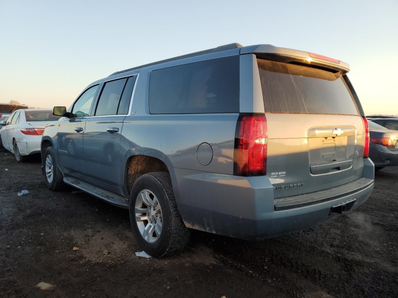 2016 CHEVROLET SUBURBAN K - Фото 2