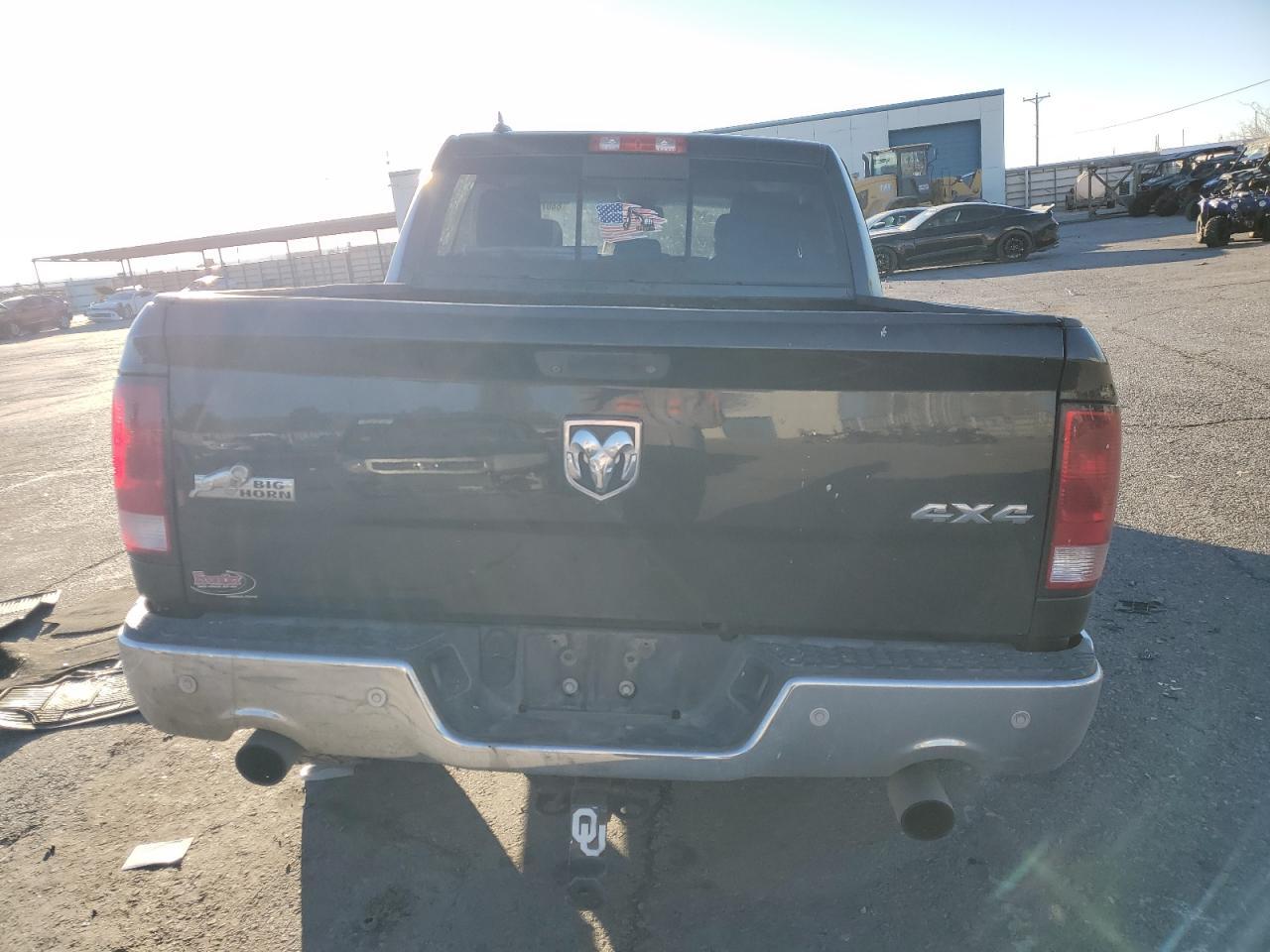 2015 RAM 1500 SLT - Image 6