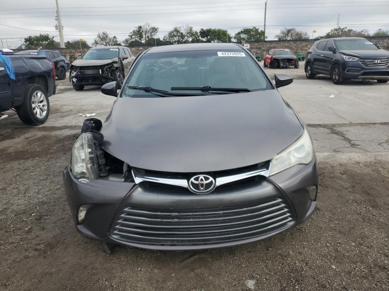 2016 TOYOTA CAMRY LE - Image 5