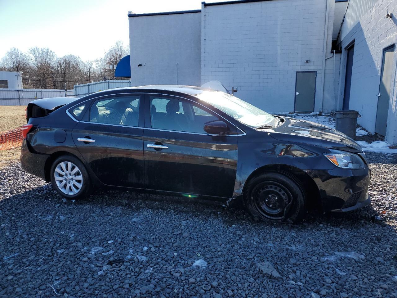 2017 NISSAN SENTRA S - Image 4