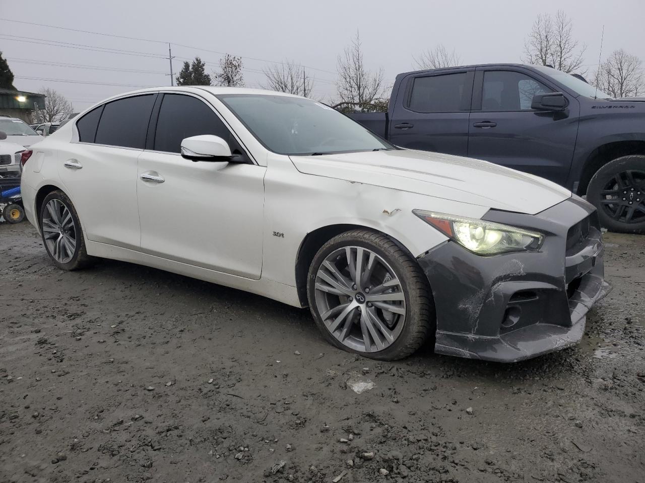 2018 INFINITI Q50 LUXE - Image 4