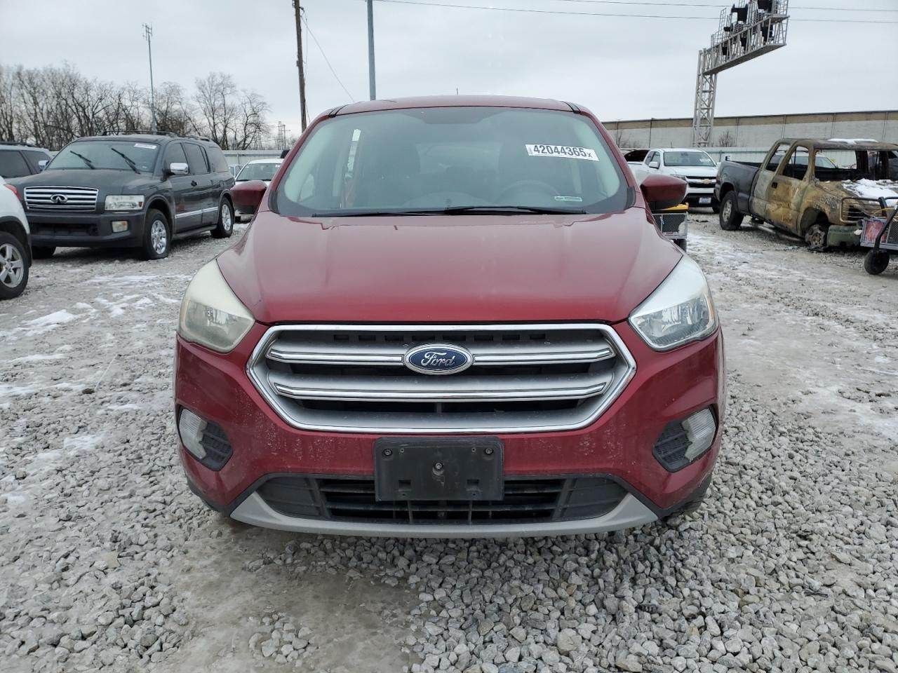 2017 FORD ESCAPE SE - Фото 5