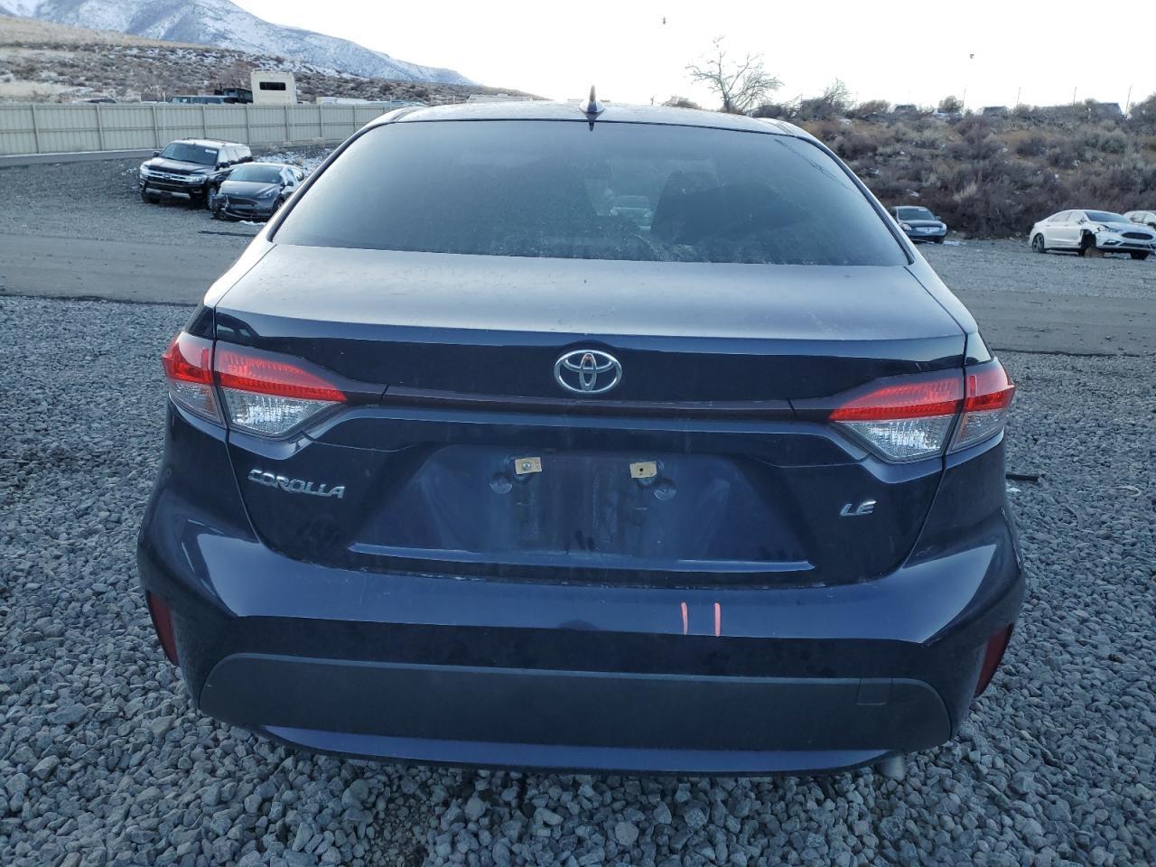 2020 TOYOTA COROLLA LE - Фото 6