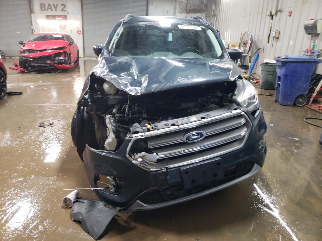 2019 FORD ESCAPE SEL - Image 5