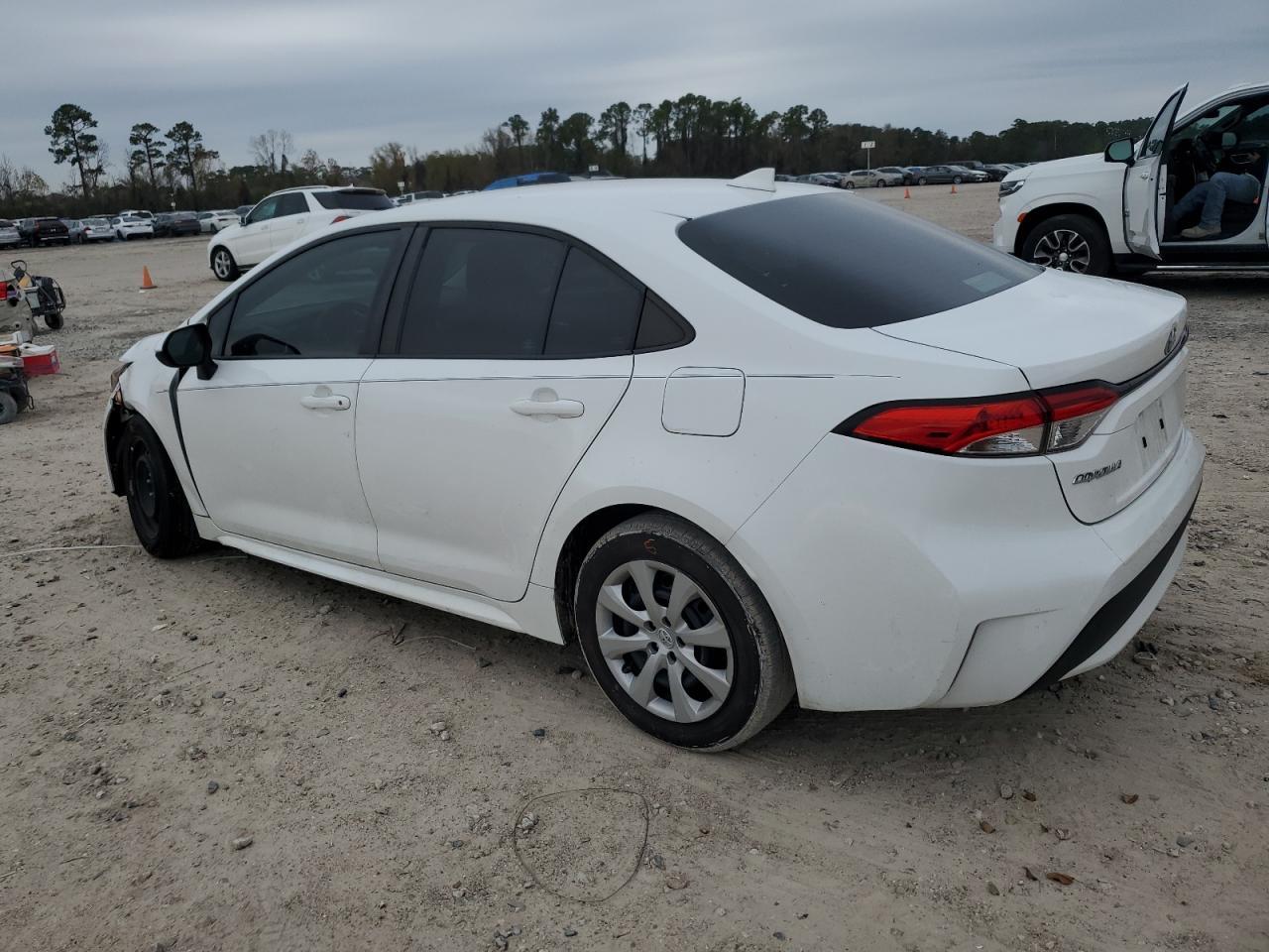 2021 TOYOTA COROLLA LE - Image 2