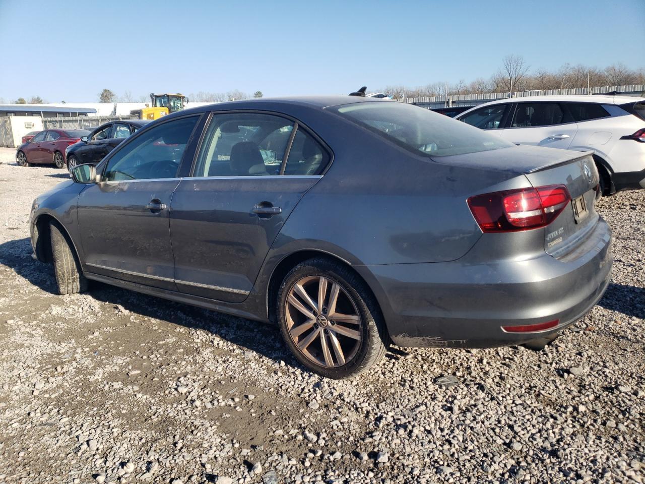 2017 VOLKSWAGEN JETTA SEL - Image 2