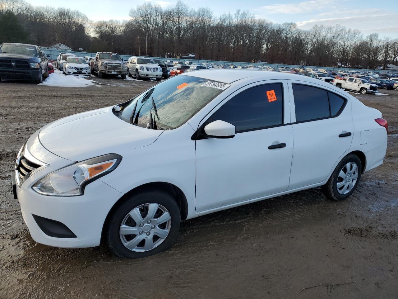 2016 NISSAN VERSA S