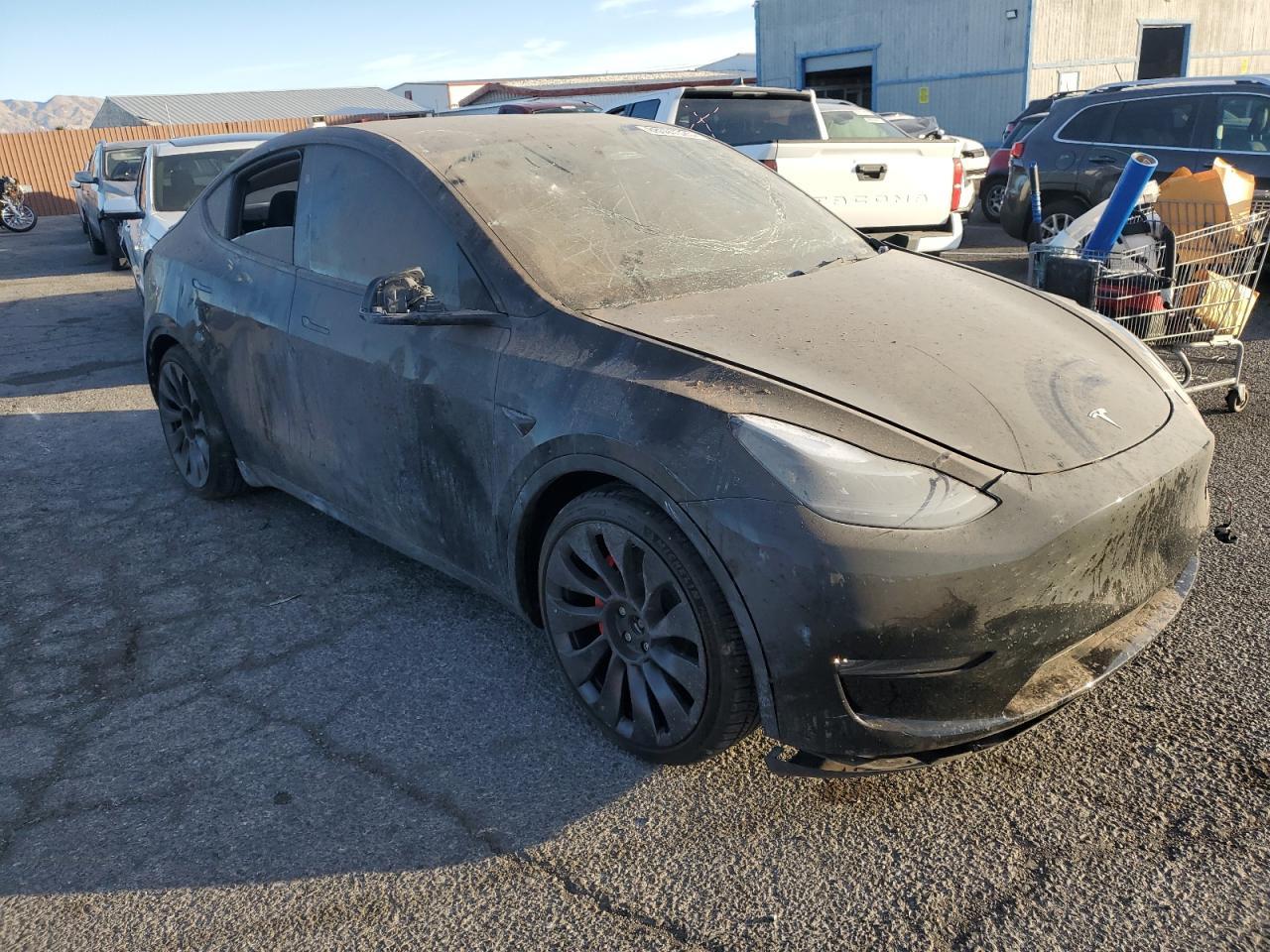 2023 TESLA MODEL Y - Фото 4