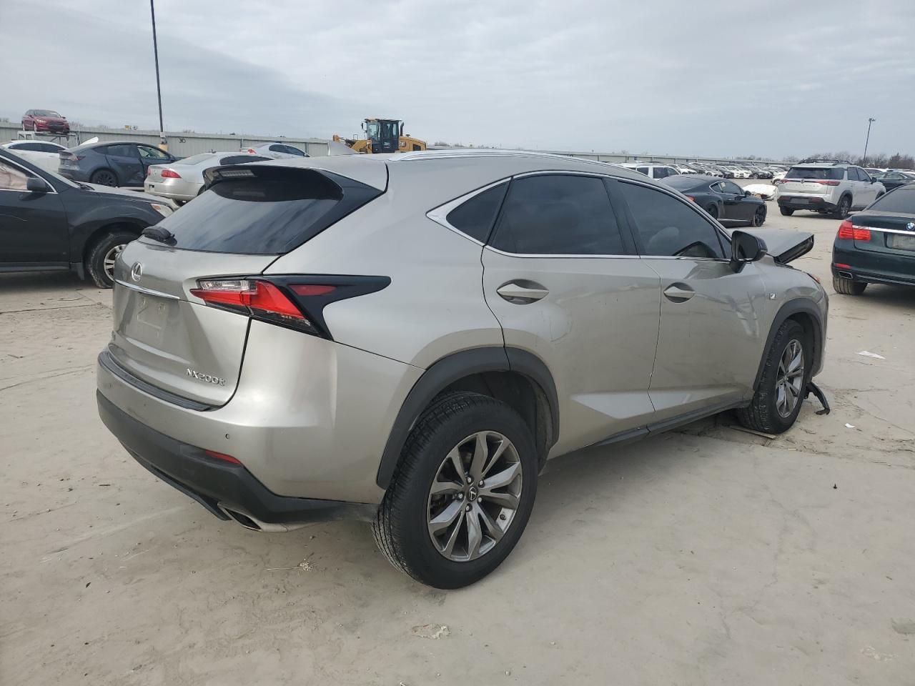 2015 LEXUS NX 200T - Image 3