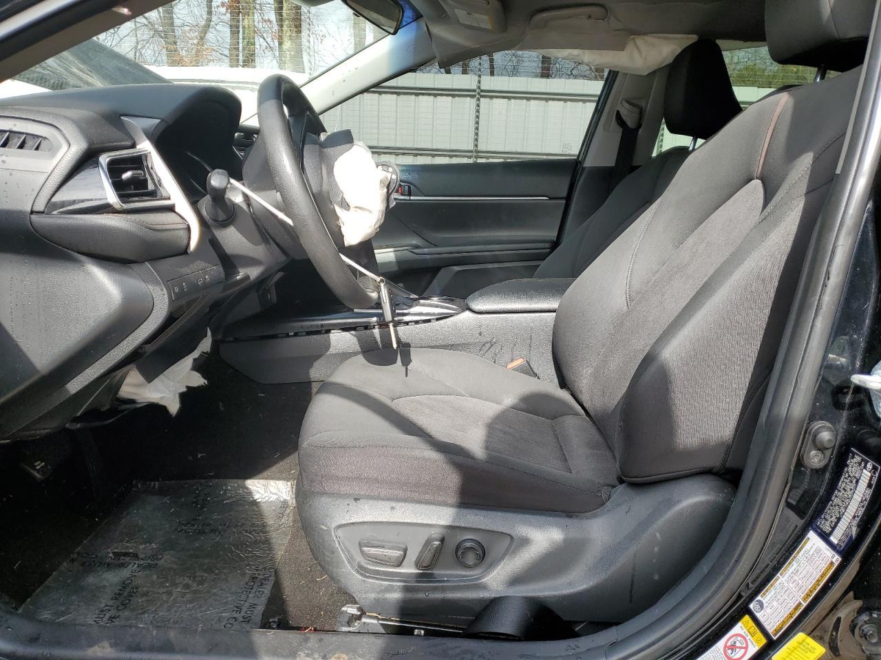 2018 TOYOTA CAMRY L - Image 7
