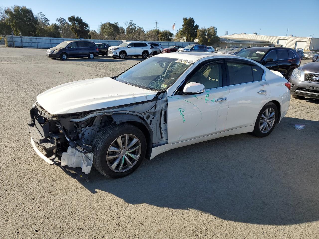 2016 INFINITI Q50 BASE