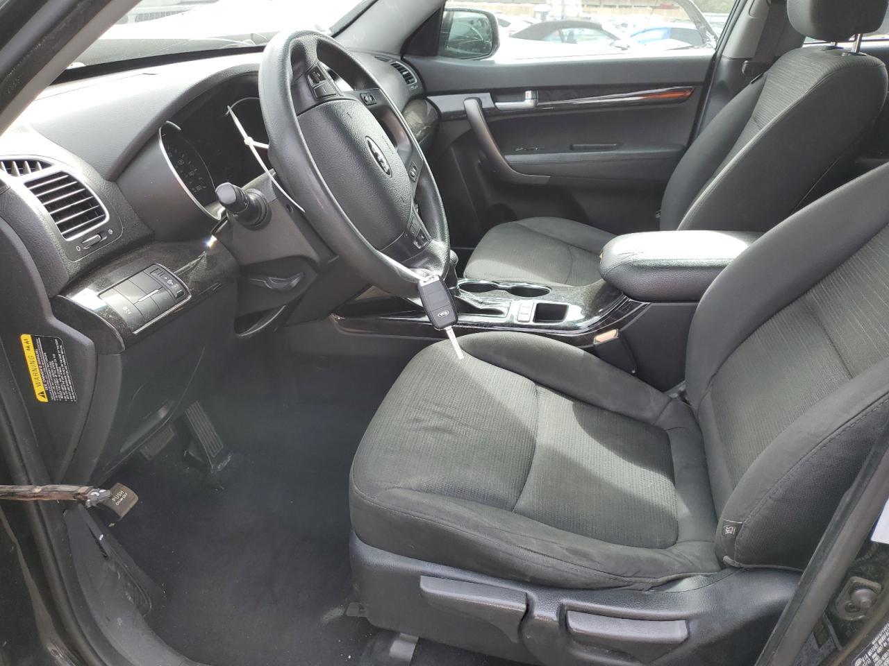 2014 KIA SORENTO LX - Image 7
