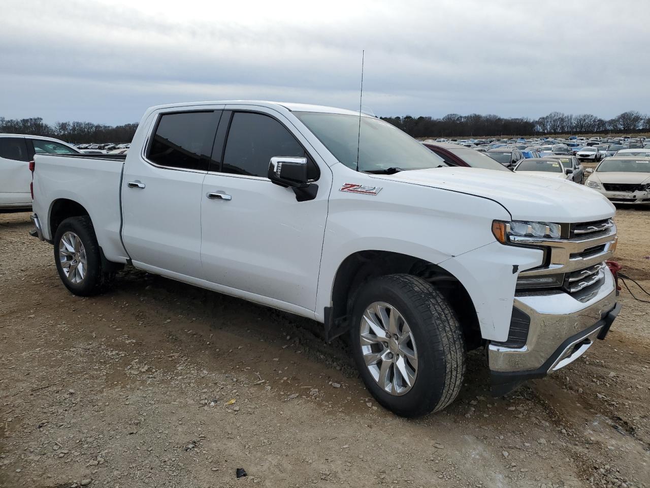 2019 CHEVROLET SILVERADO - Фото 4