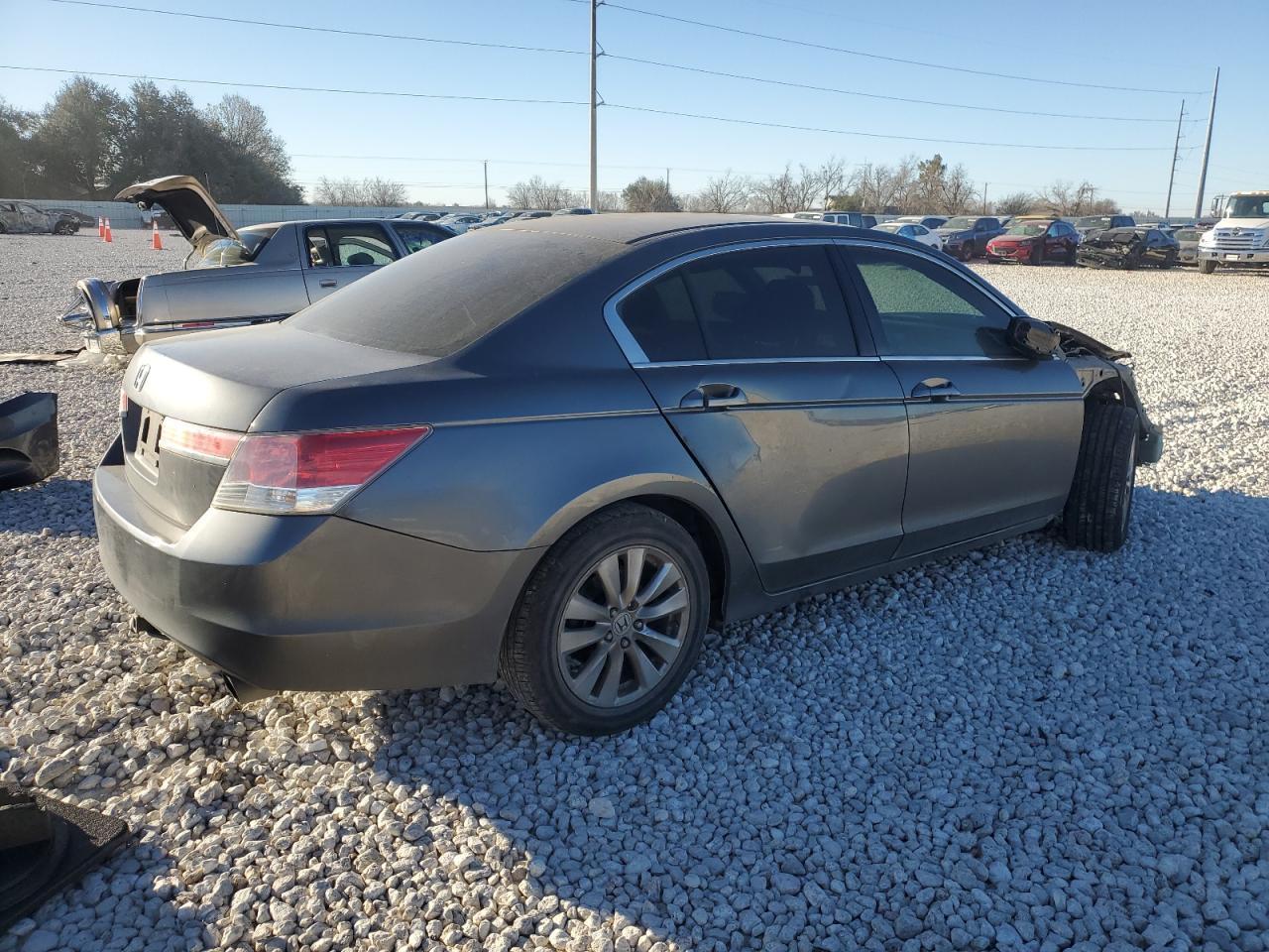 2011 HONDA ACCORD LXP - Image 3