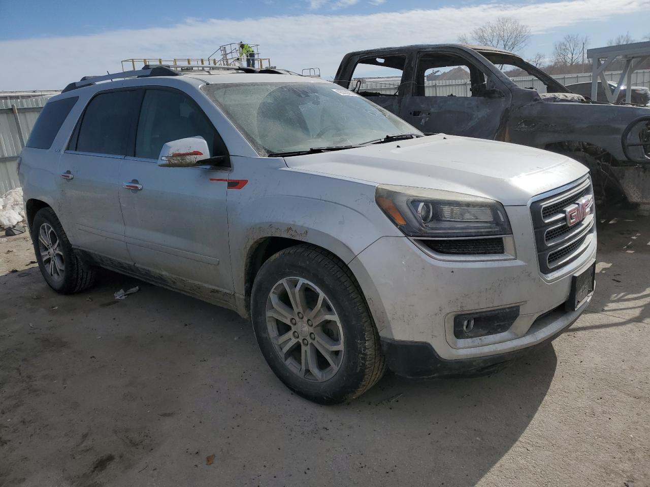 2016 GMC ACADIA SLT - Image 4