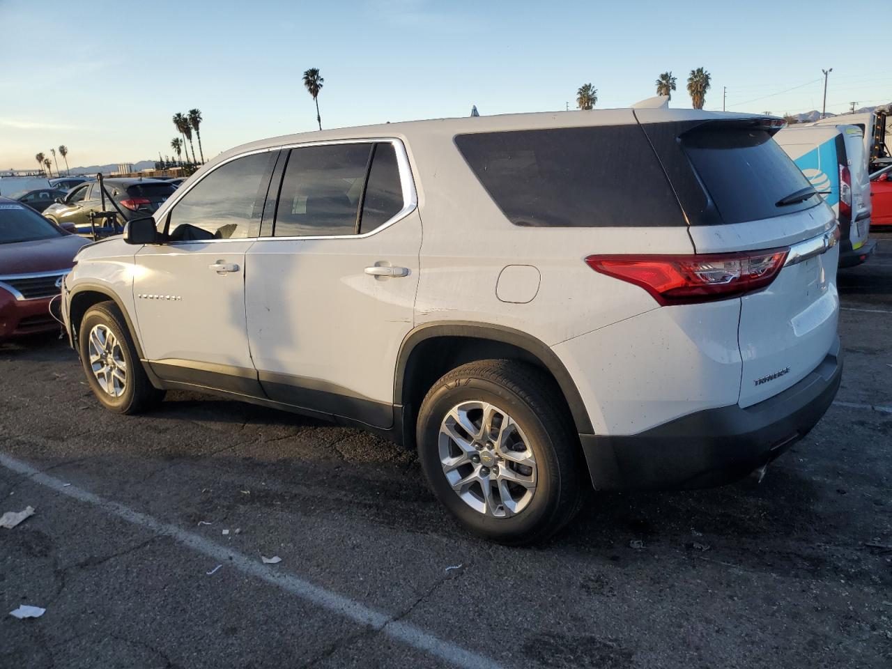 2021 CHEVROLET TRAVERSE L - Image 2