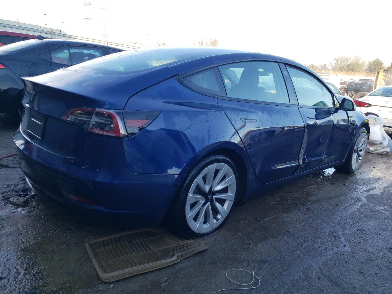 2022 TESLA MODEL 3 - Image 3
