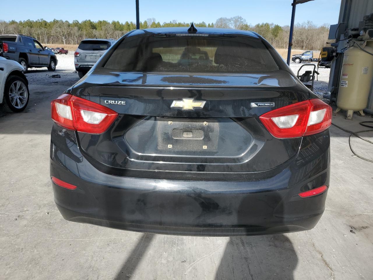 2017 CHEVROLET CRUZE - Фото 6