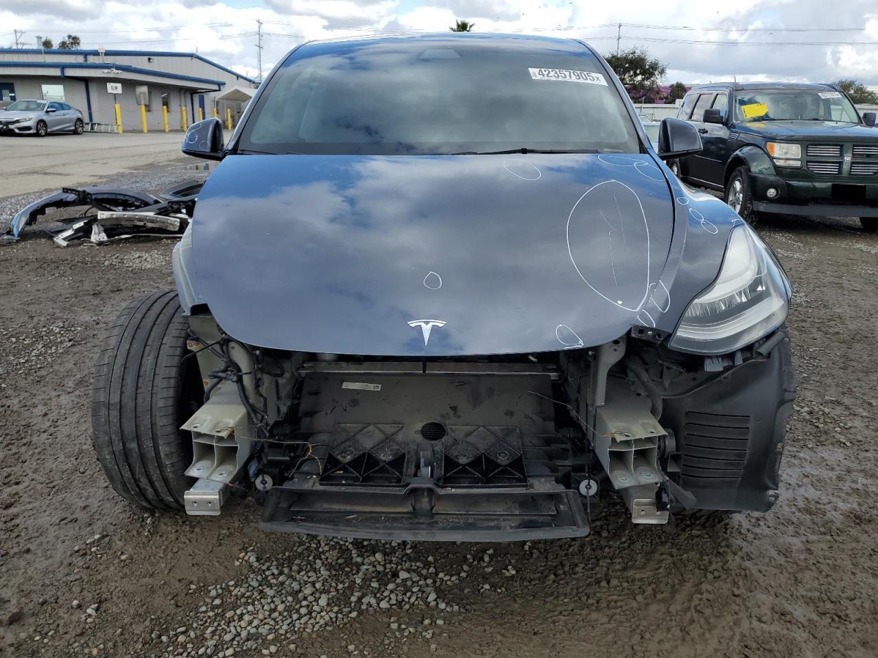2022 TESLA MODEL Y - Фото 5