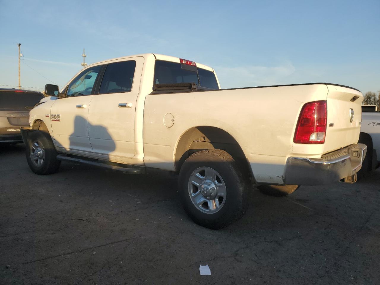 2018 RAM 2500 SLT - Image 2