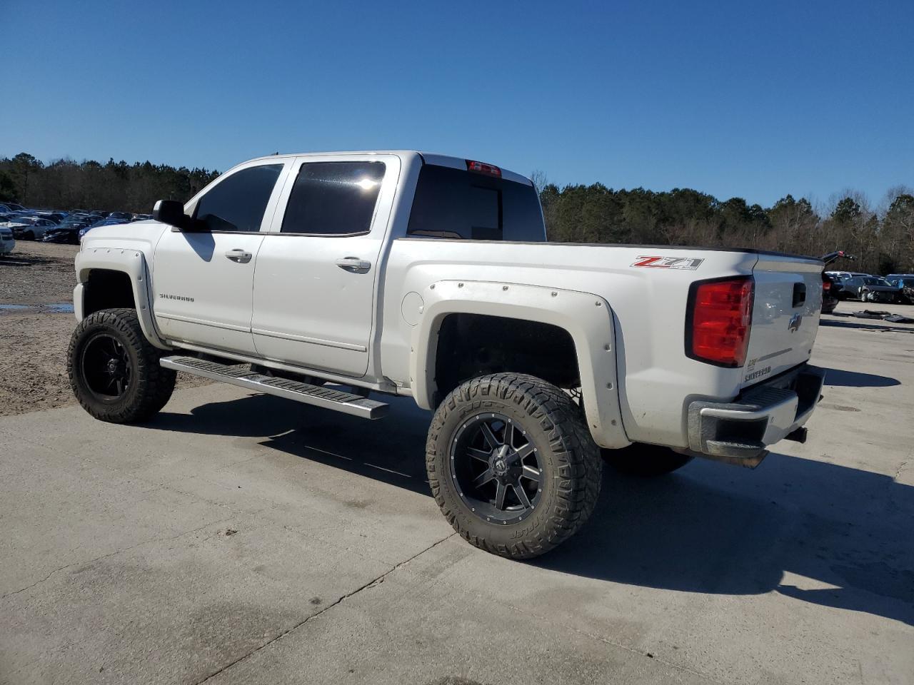 2016 CHEVROLET SILVERADO - Image 2